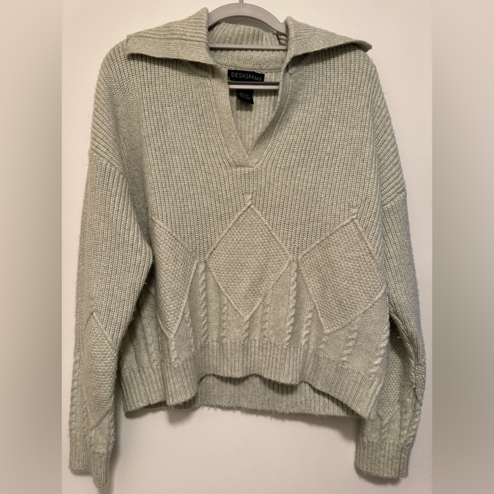 Design365 sweater - Picture 2 of 4